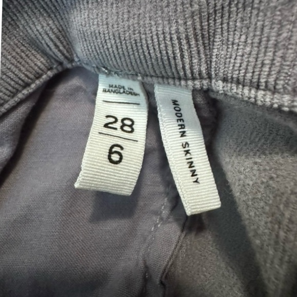 LOFT Modern Skinny Gray Corduroy Pants Size 6 or 28, cords, eclipse grey, silver - Picture 14 of 16